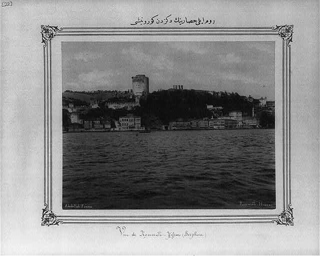 View of the Rumeli Hisarı (fortress) from the sea